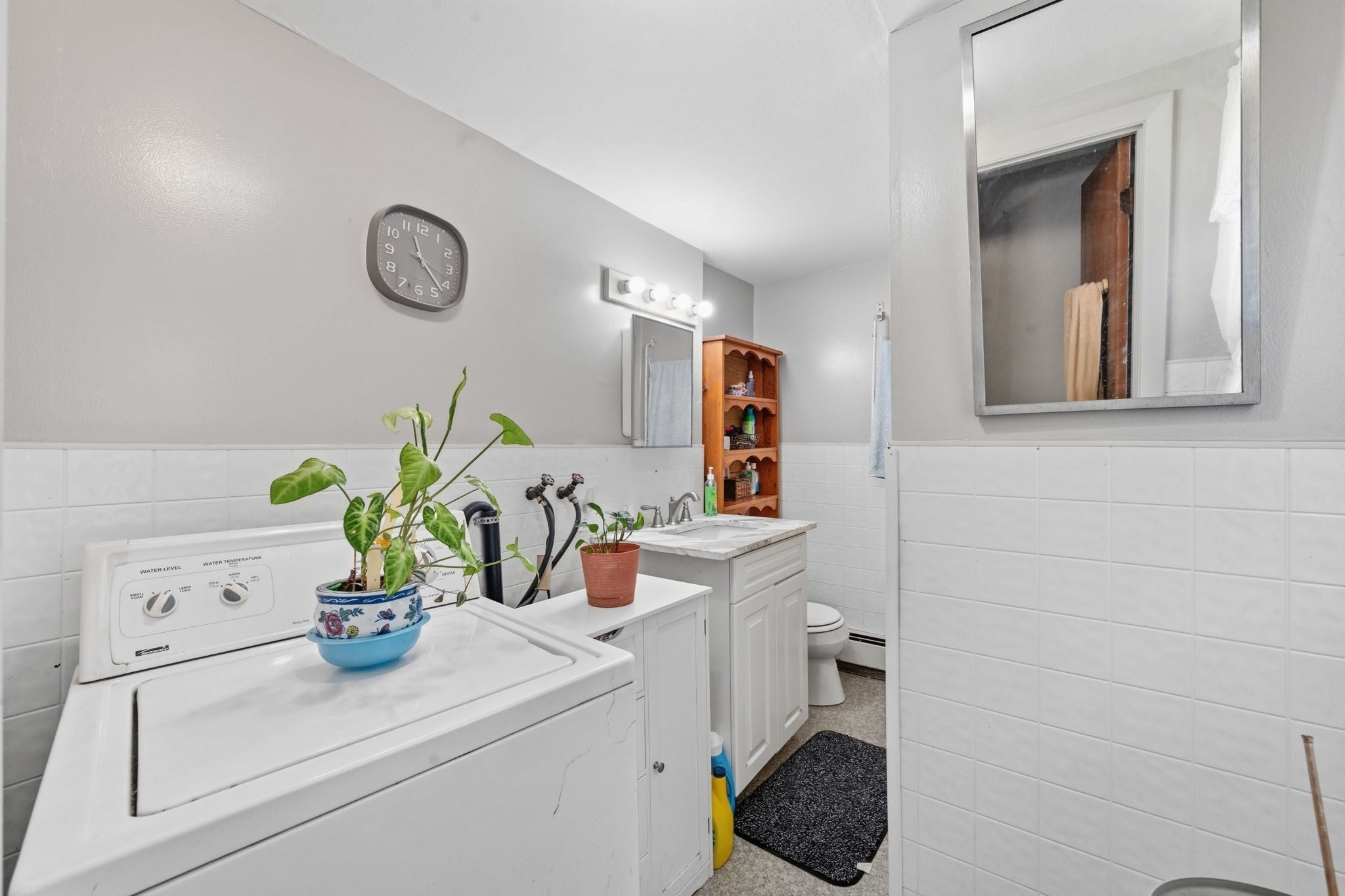 37 Howard St, Chicopee, MA, 37 Howard St, Chicopee, MA Photo #35