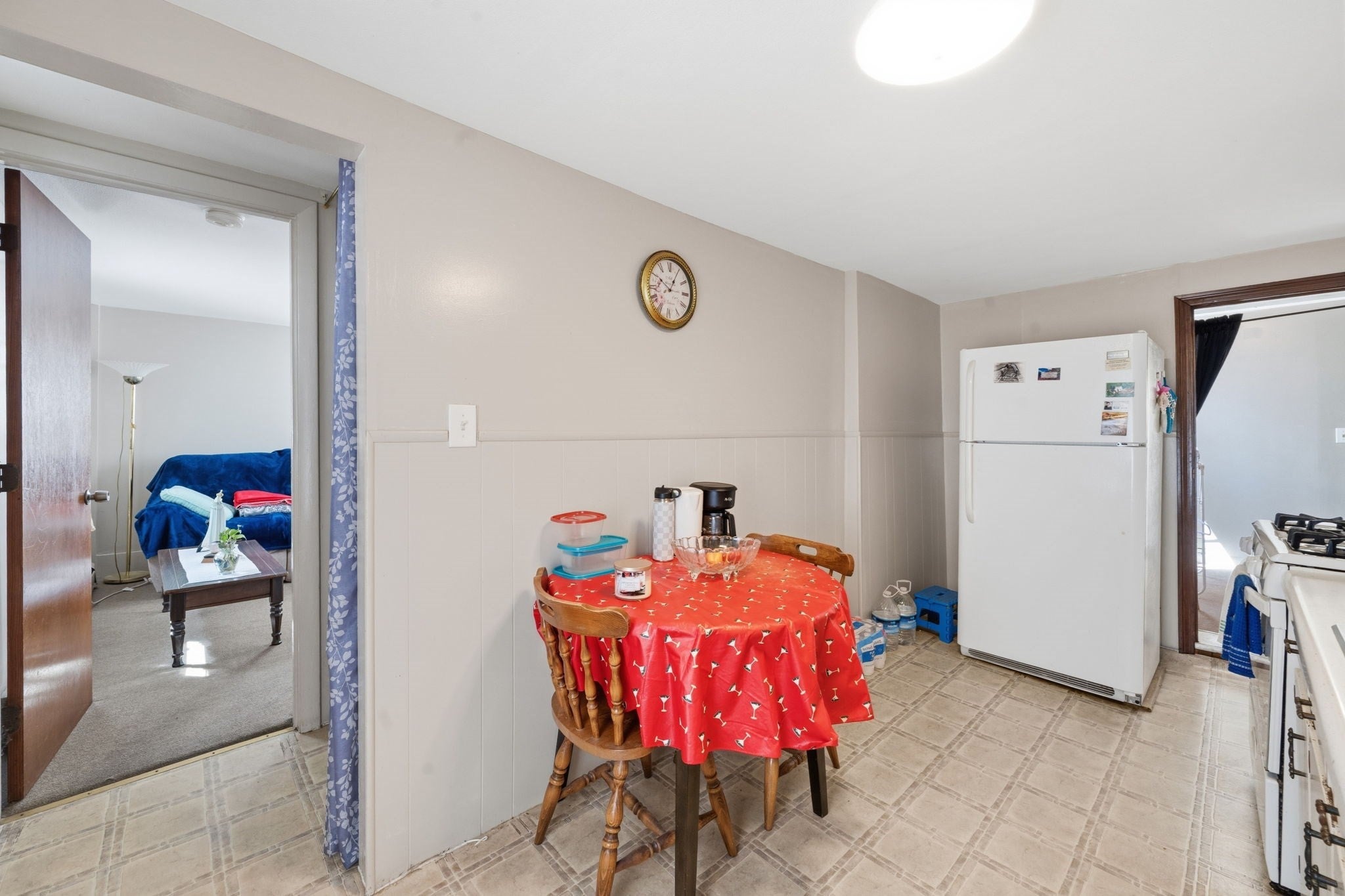 37 Howard St, Chicopee, MA, 37 Howard St, Chicopee, MA Photo #37
