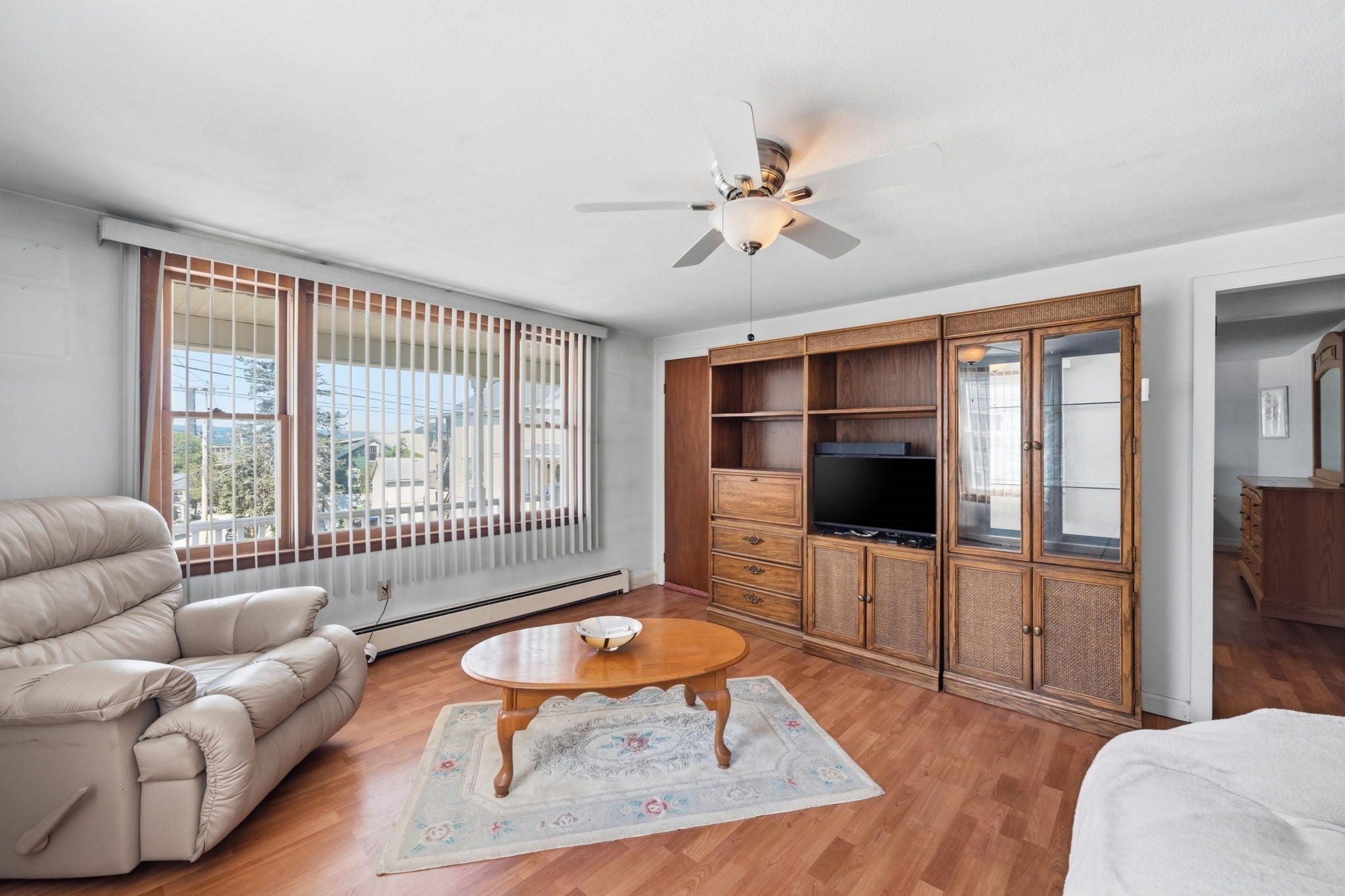 37 Howard St, Chicopee, MA, 37 Howard St, Chicopee, MA Photo #10