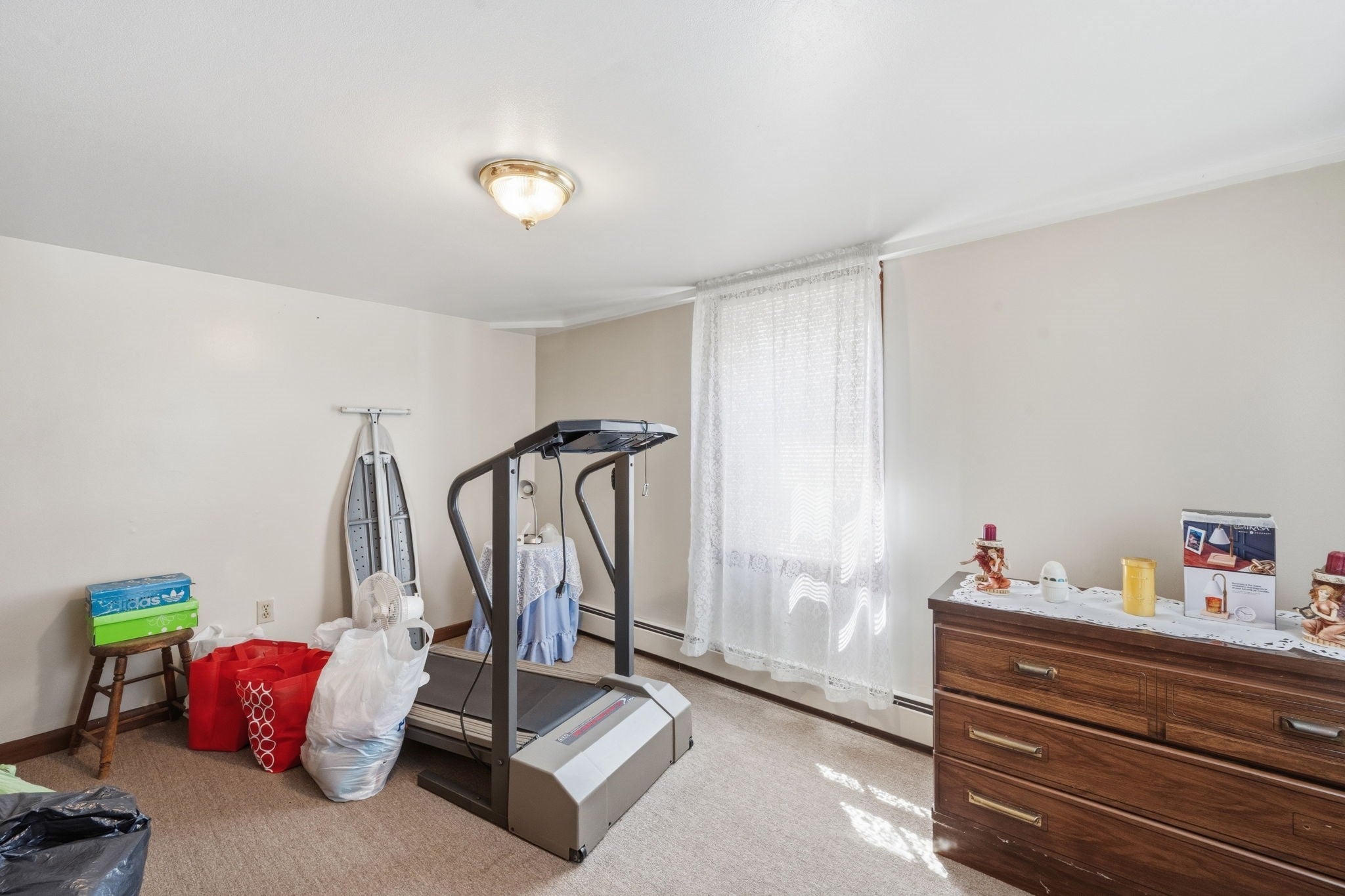 37 Howard St, Chicopee, MA, 37 Howard St, Chicopee, MA Photo #31