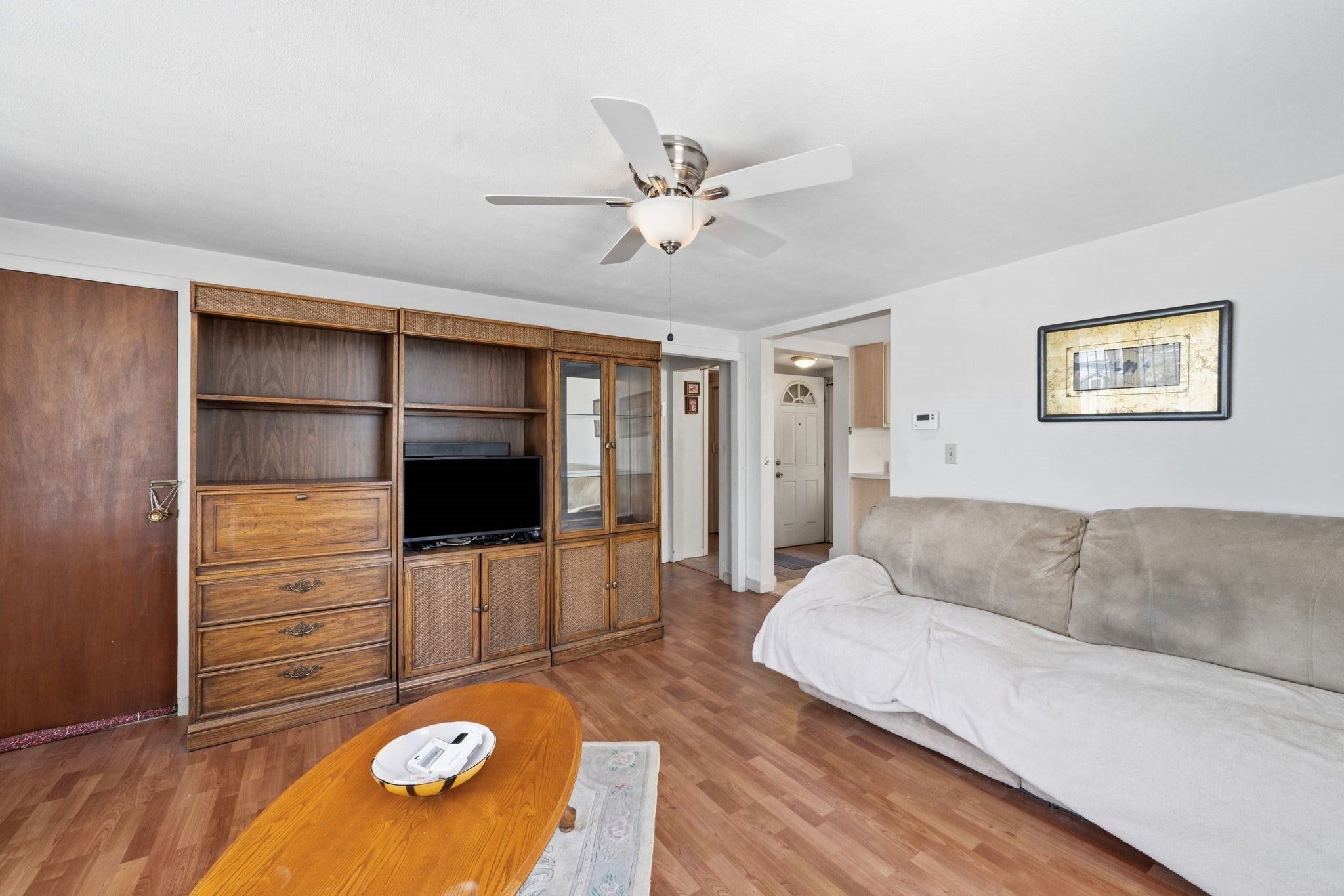 37 Howard St, Chicopee, MA, 37 Howard St, Chicopee, MA Photo #12