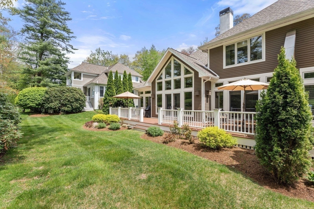194 Country Club Way