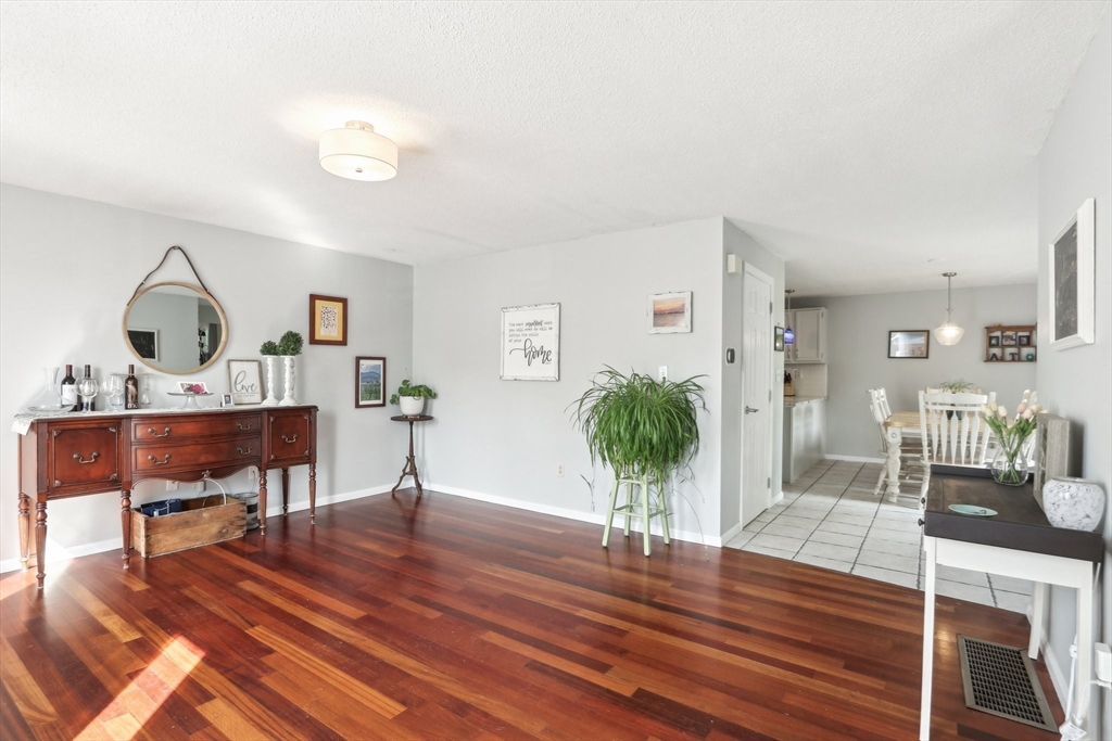 23 Jasmine Ct