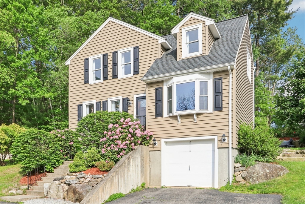23 Jasmine Ct