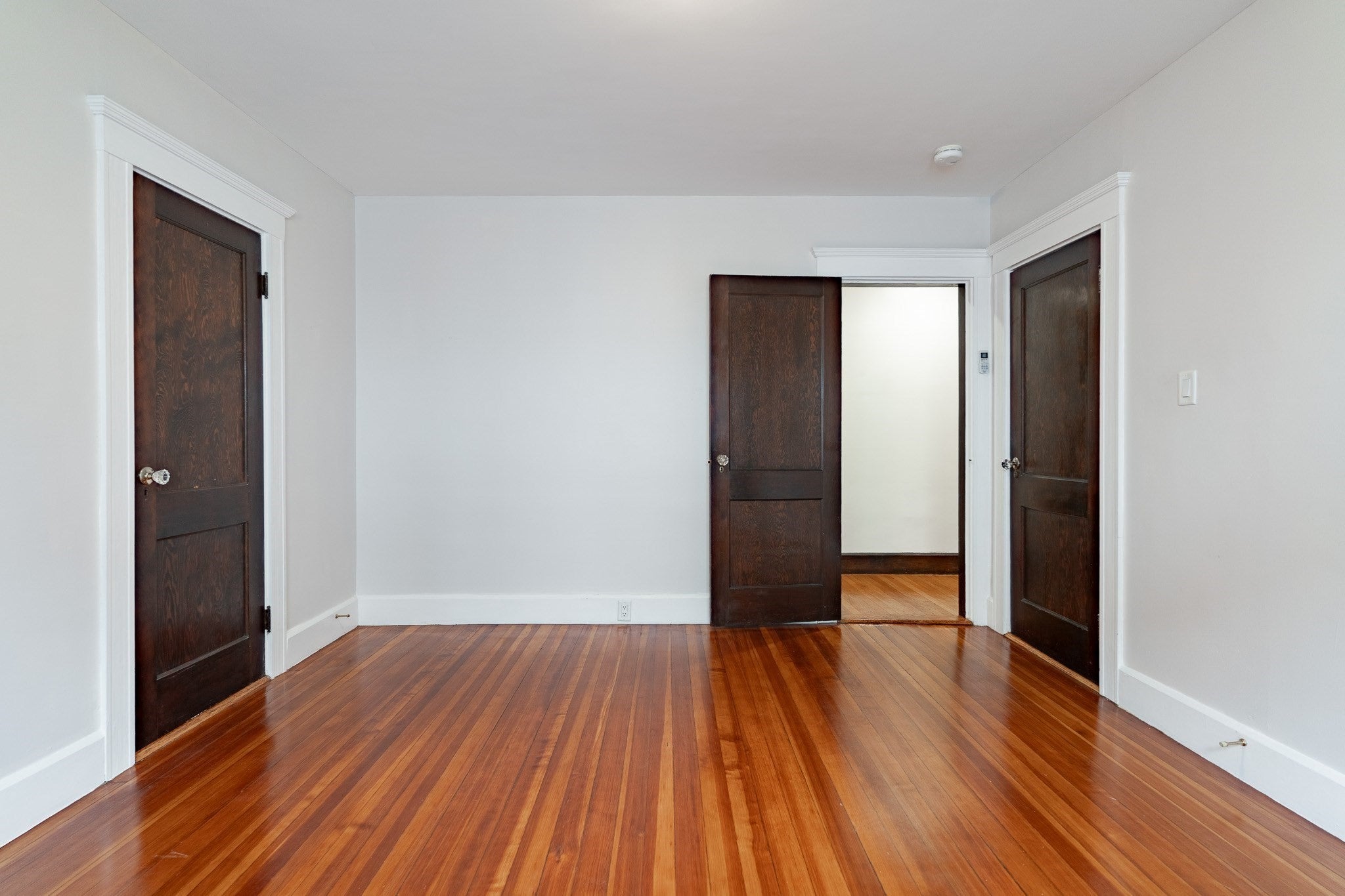 35 Rossmere ST #1, Newton, MA Photo #9