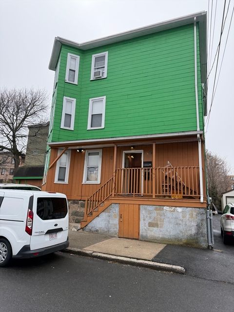 Photo of 8 Wilson St #2, Lynn, MA 01902 (MLS # 73495528)