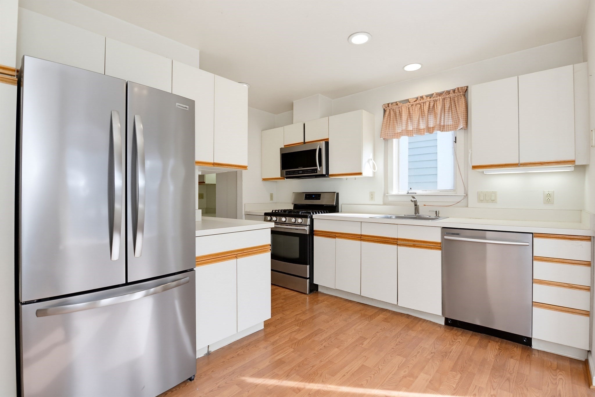9 Landing Dr #9, Methuen, MA, 9 Landing Dr #9, Methuen, MA Photo #6