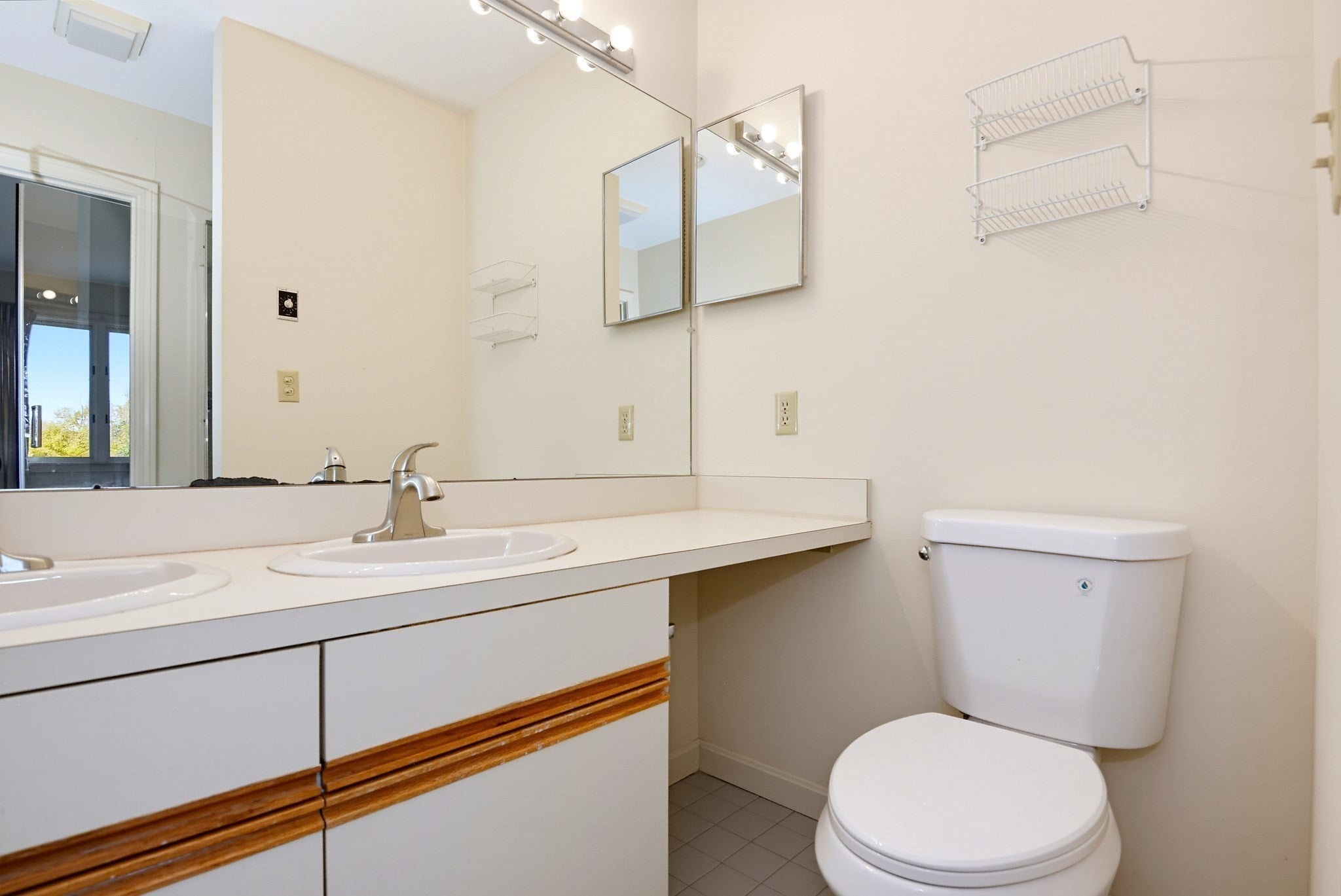 9 Landing Dr #9, Methuen, MA, 9 Landing Dr #9, Methuen, MA Photo #19