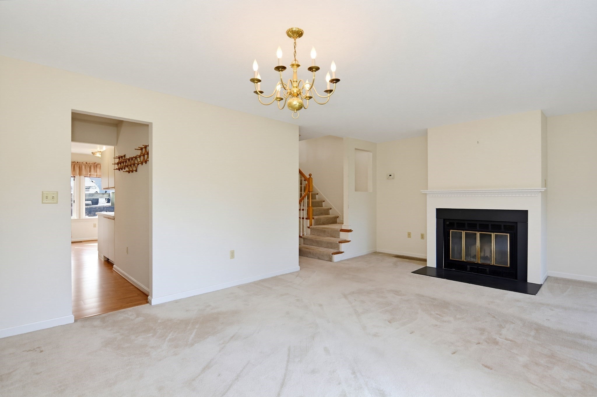 9 Landing Dr #9, Methuen, MA, 9 Landing Dr #9, Methuen, MA Photo #13