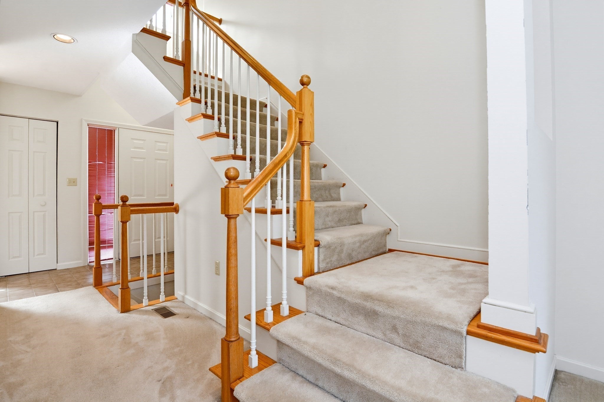 9 Landing Dr #9, Methuen, MA, 9 Landing Dr #9, Methuen, MA Photo #16