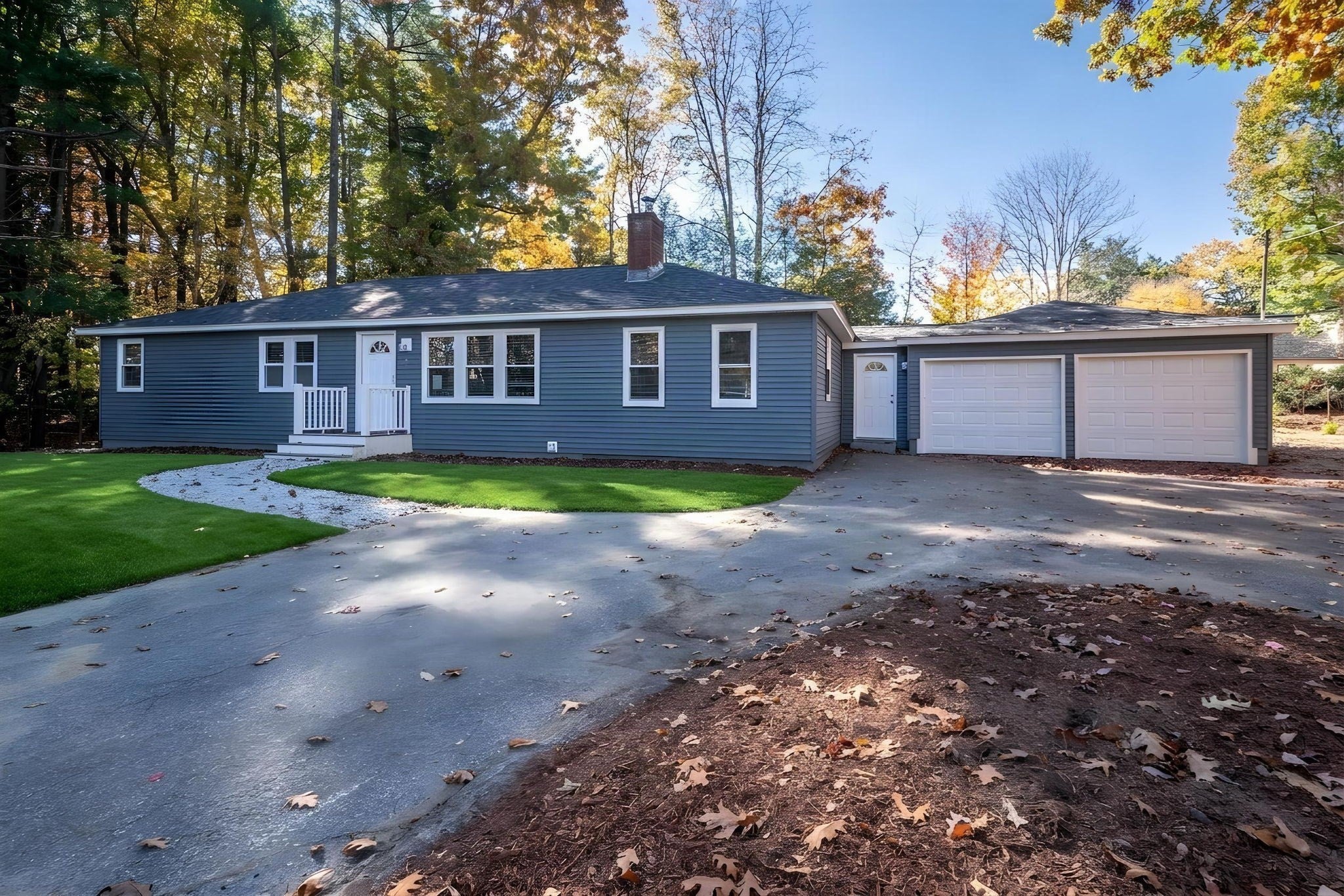 24 Hemlock Dr