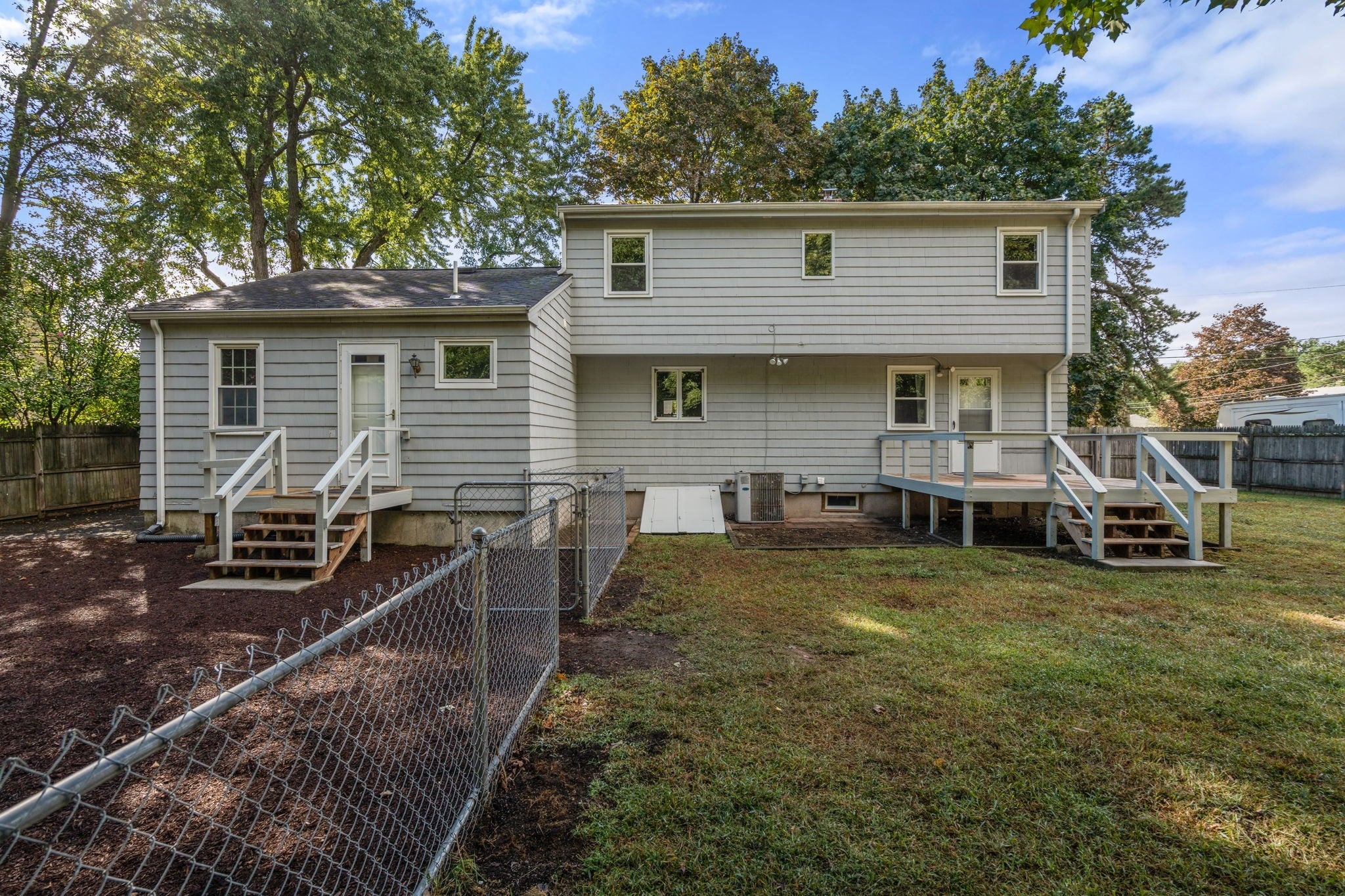 11 Munroe Dr, Plainville, MA Photo #34