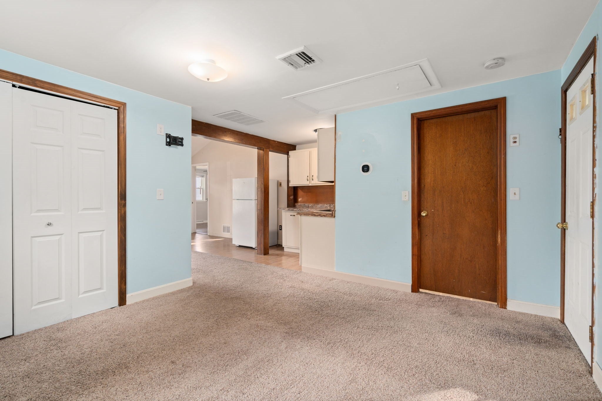 11 Munroe Dr, Plainville, MA Photo #17