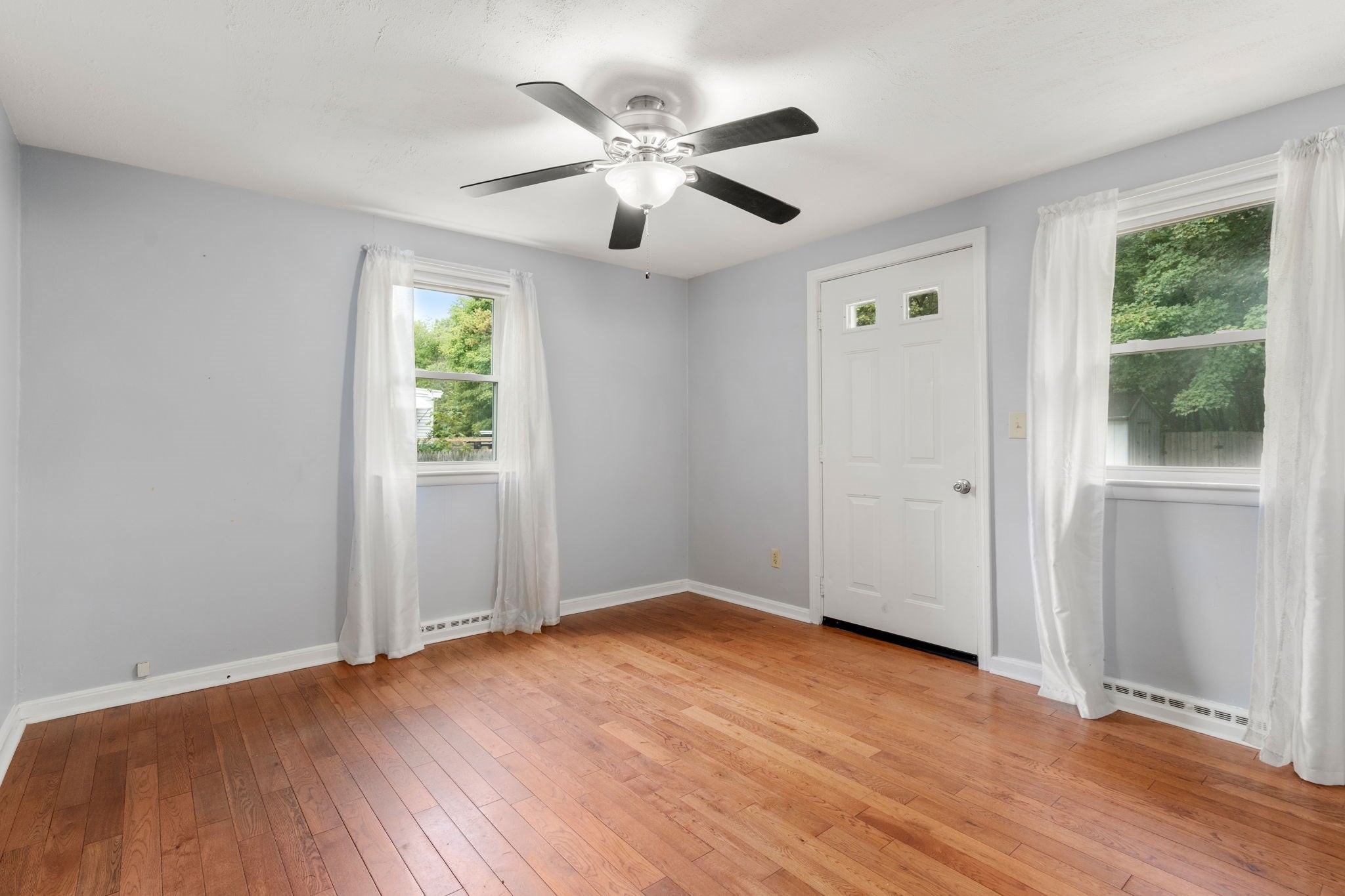 11 Munroe Dr, Plainville, MA Photo #10