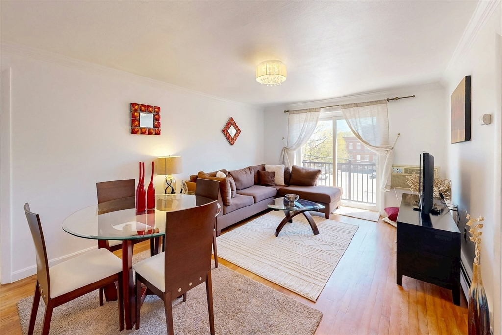 95 Maple St 21
