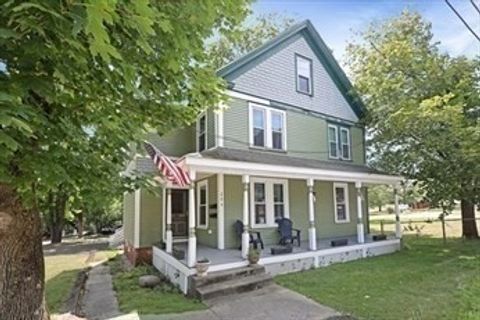 204 Elm Amesbury MA 01913