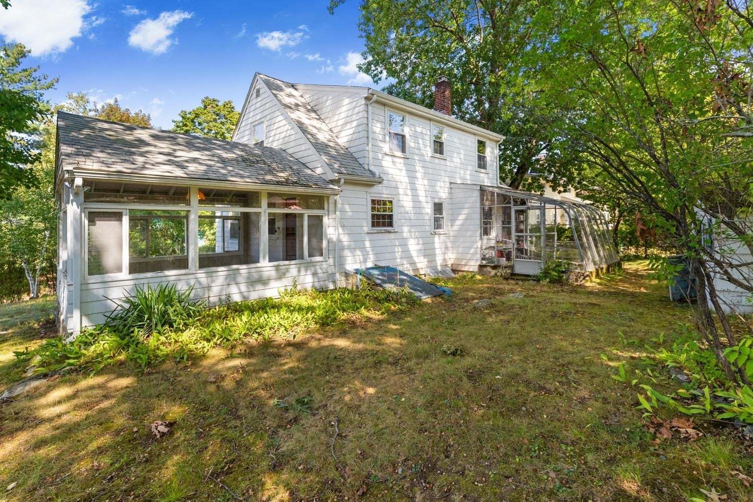 40 Valentine Rd