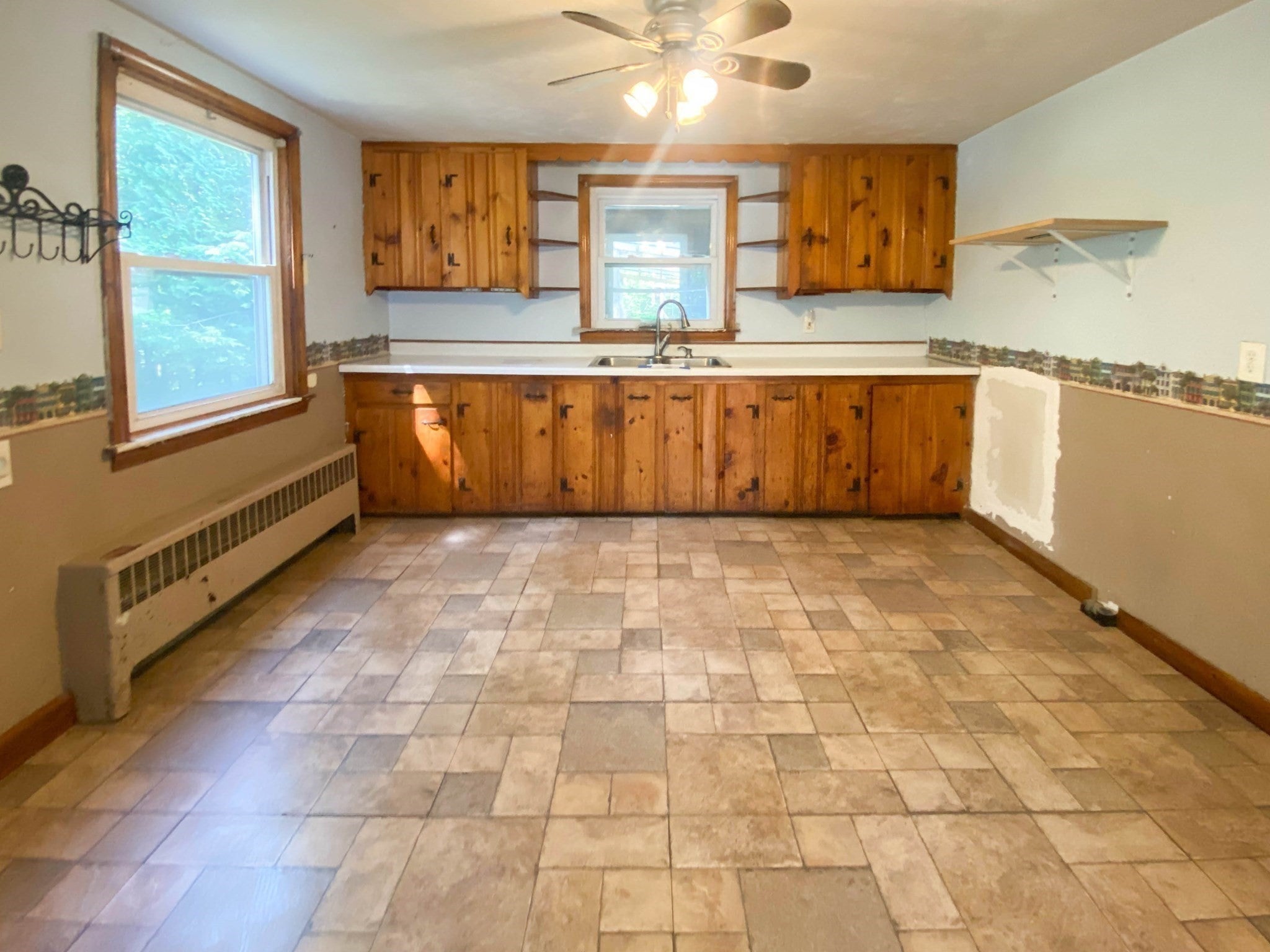 6 Oak Dr