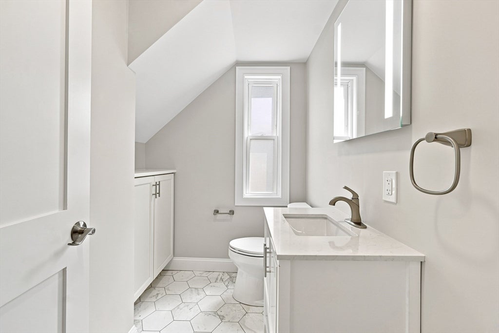 517 E 3rd ST #1, Boston, MA, 517 E 3rd ST #1, Boston, MA Photo #19