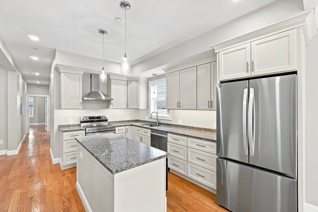 517 E 3rd ST #1, Boston, MA, 517 E 3rd ST #1, Boston, MA Photo #4