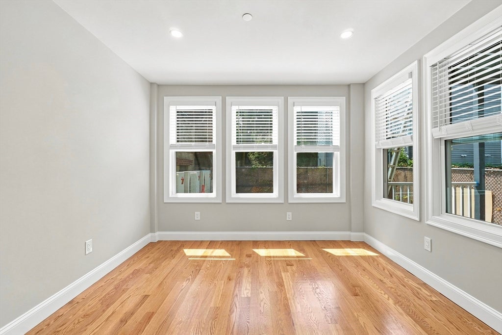 517 E 3rd ST #1, Boston, MA, 517 E 3rd ST #1, Boston, MA Photo #9