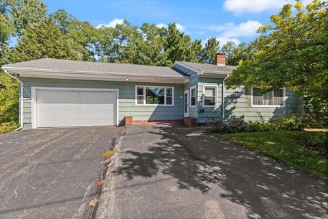 9 Woodcock Ave Haverhill MA 01830