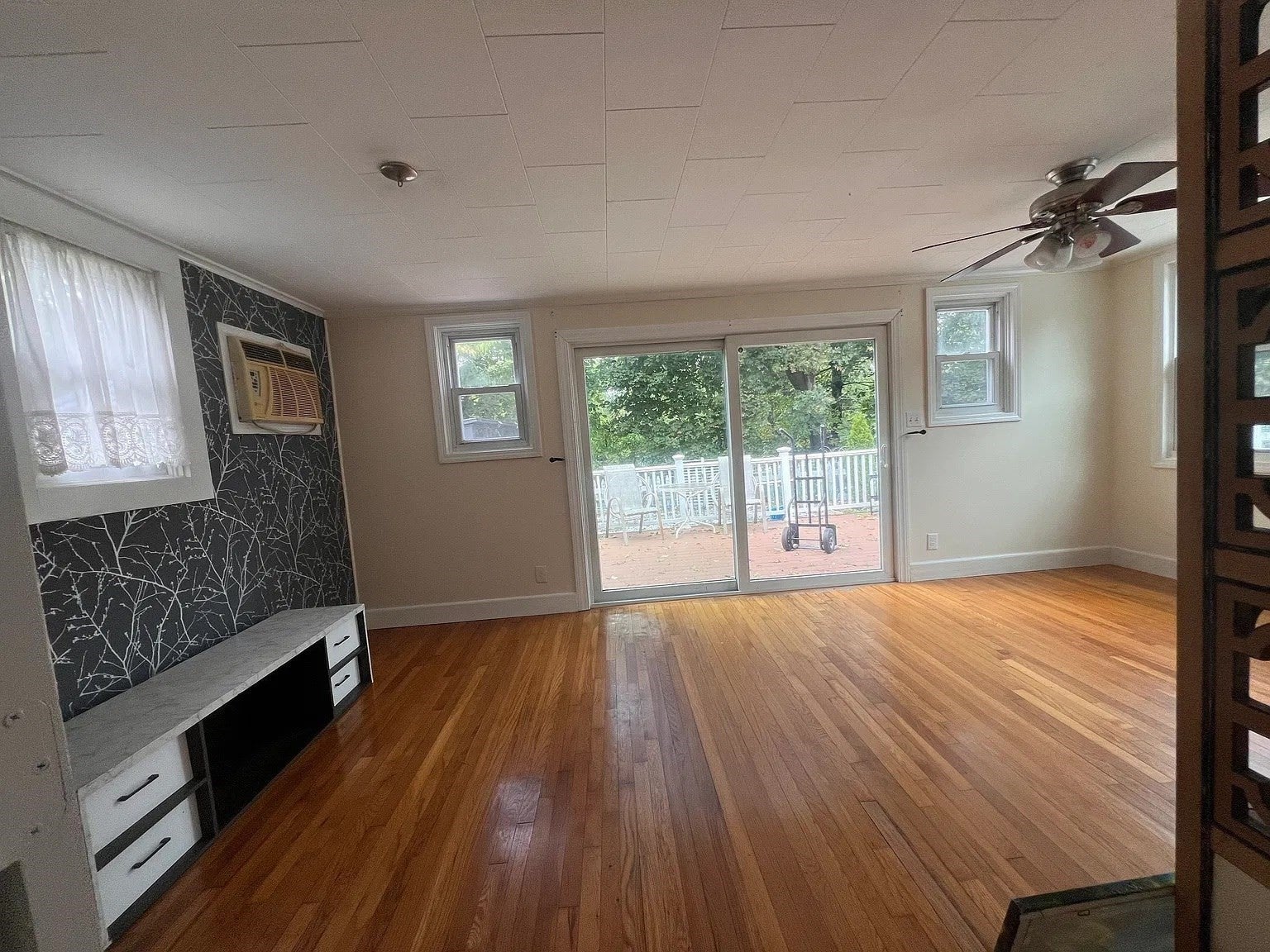 26 Riverview Cir