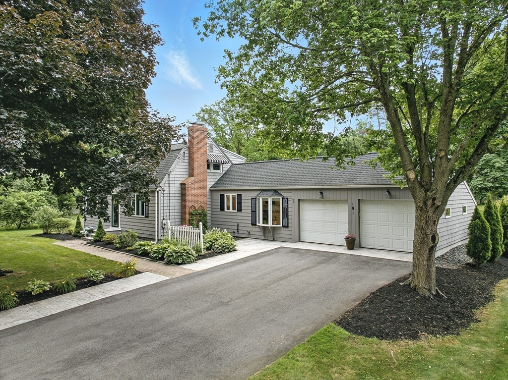 191 East Main St