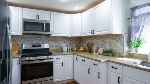36 Jackson Ave Fitchburg MA 01420