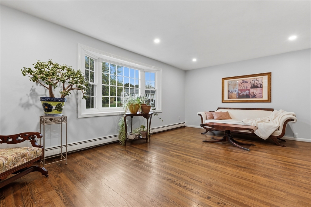 14 Fox Hill Rd