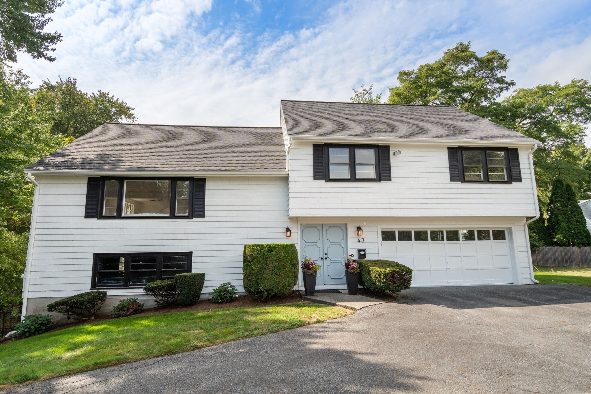 Photo of 43 Meredith Circle, Needham, MA