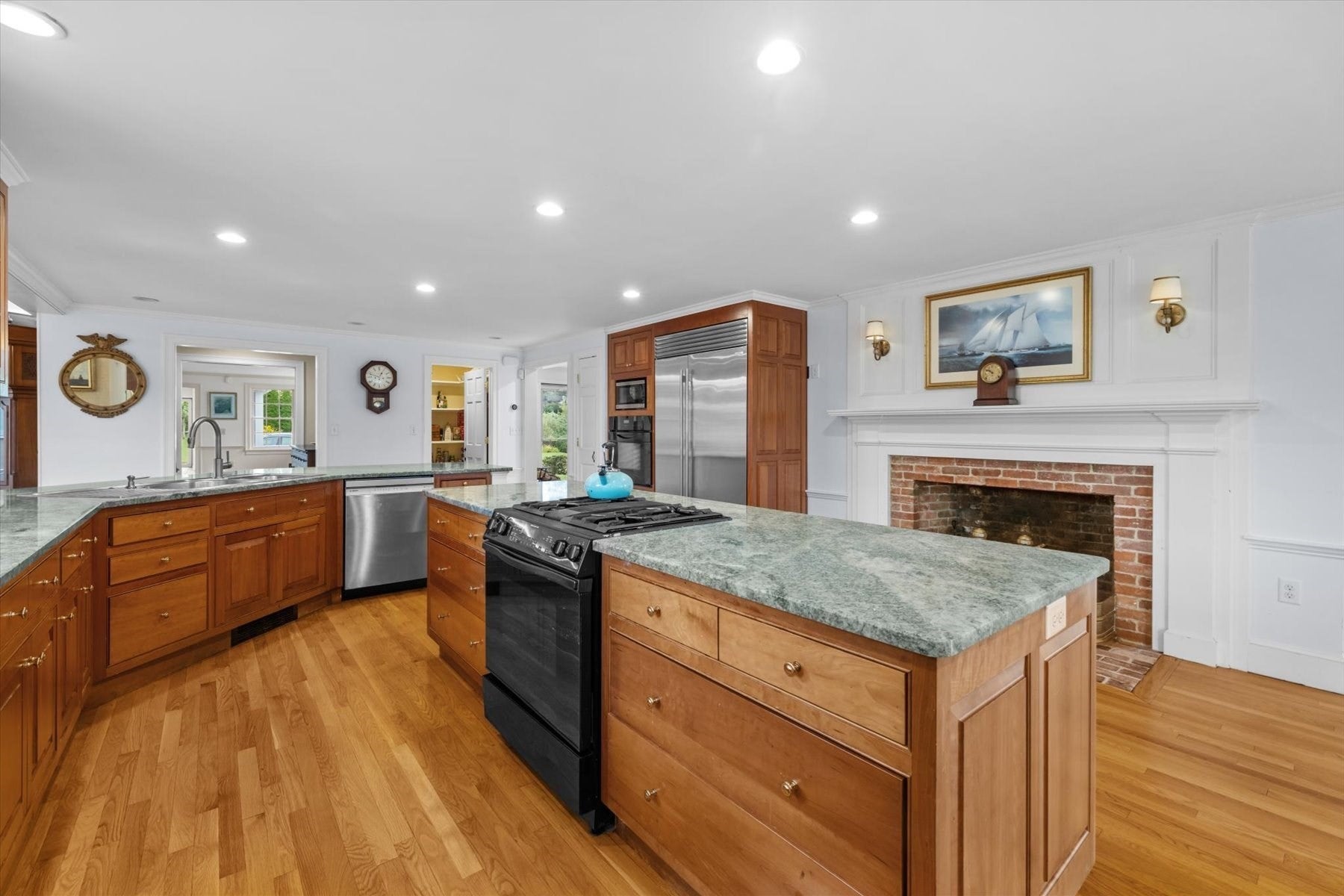 34 Sunset Rd