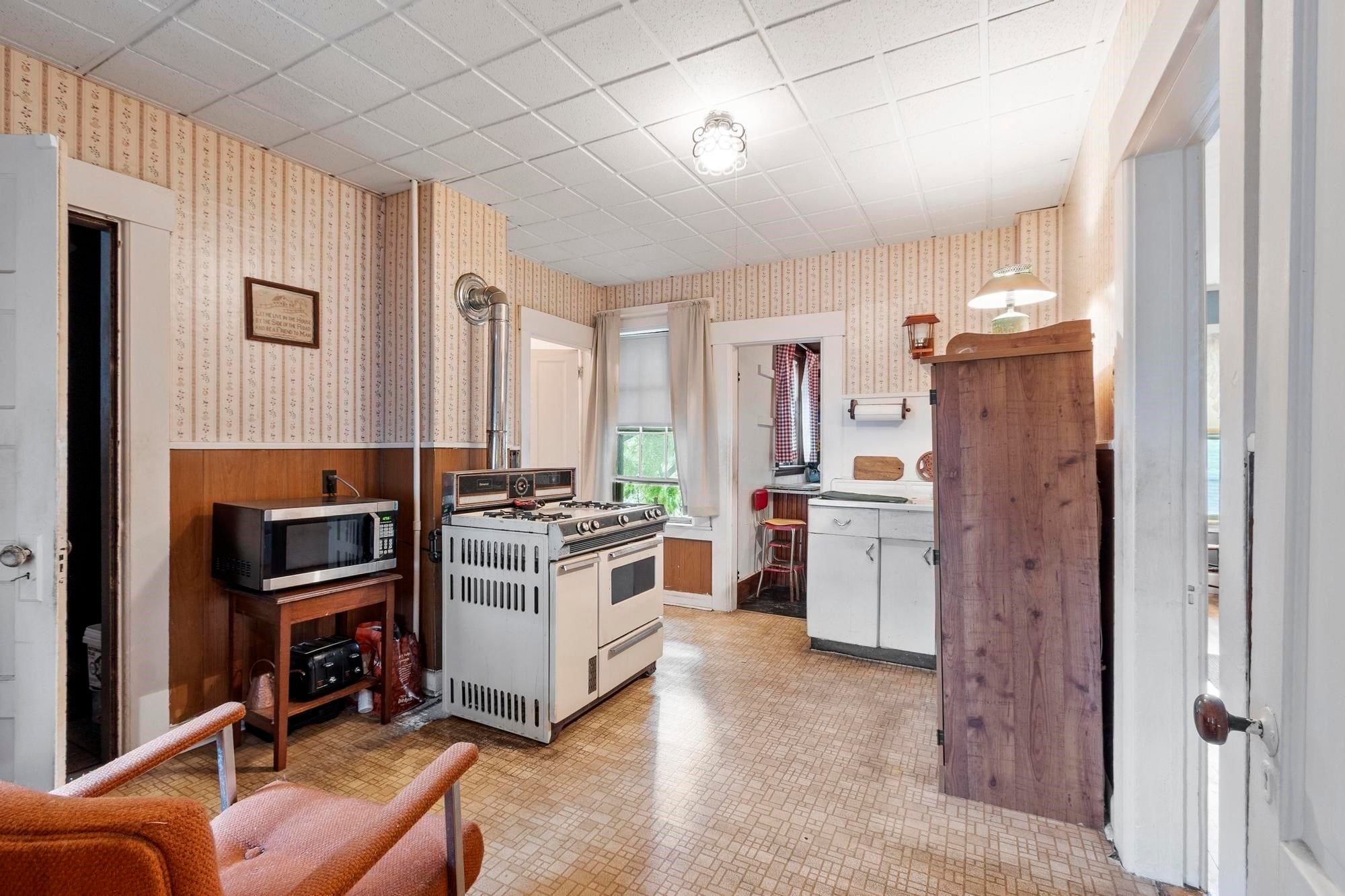 54-56 Arlington St, Fitchburg, MA, 54-56 Arlington St, Fitchburg, MA Photo #19