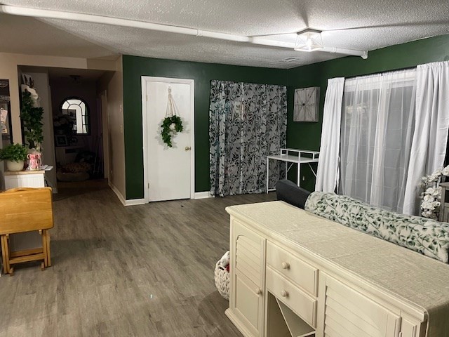 32 Thayer Pond Dr 11