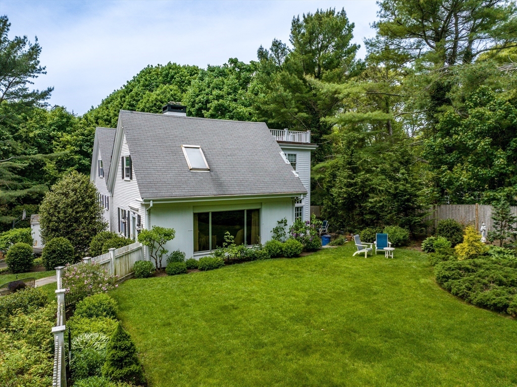 156 East Bay Road