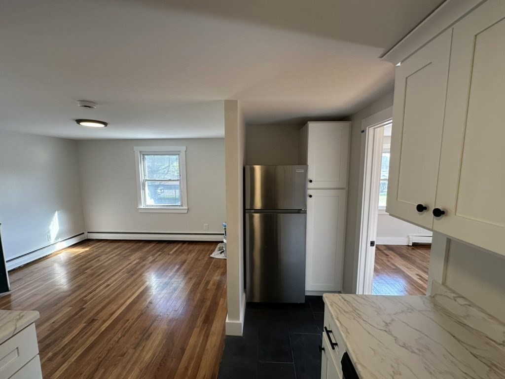 997 Broadway 3