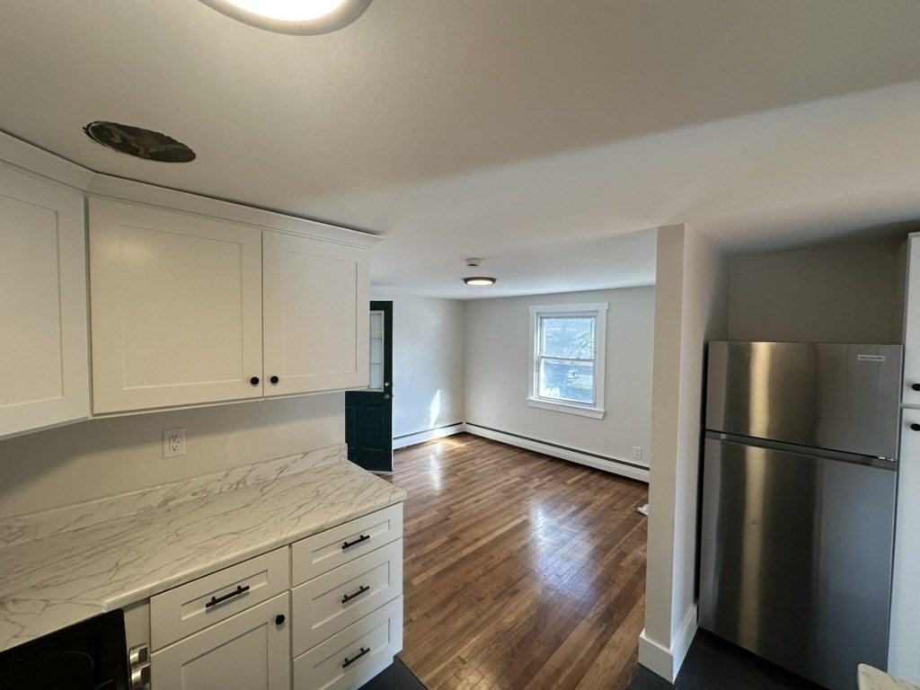 997 Broadway 3