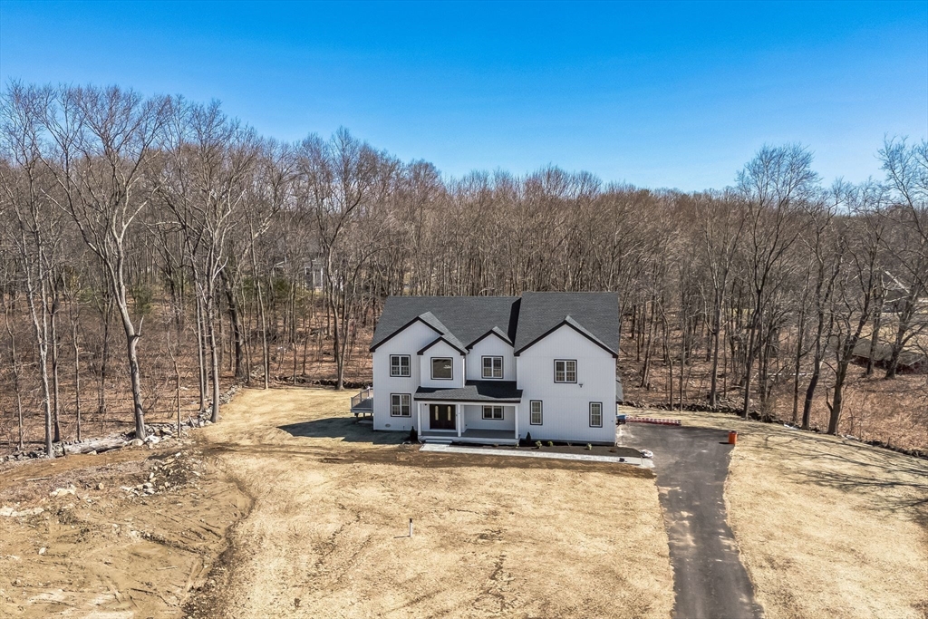 10 Falcon Dr
