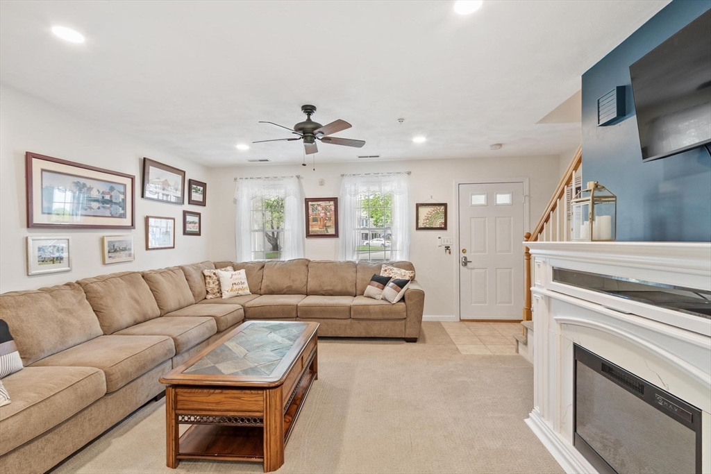 41 Fairway Dr 41