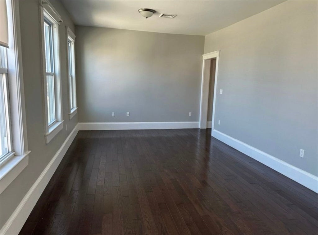 183 Chelsea St #2, Everett, MA Photo #8