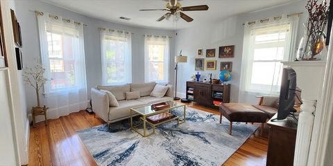 66 Chestnut St 2 Brookline MA 02445