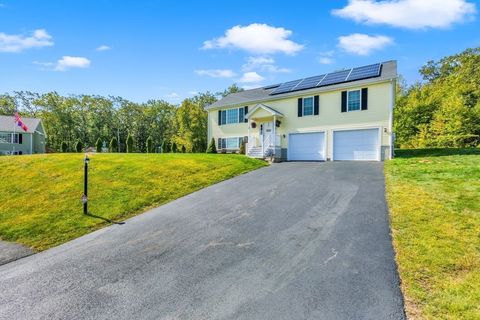 30 Noble Street Dudley MA 01571