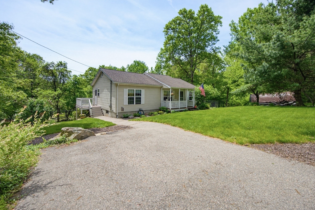 10 Southwick Rd