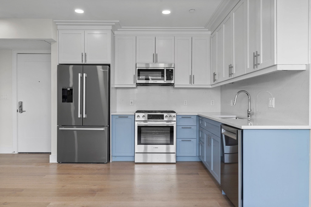 301 Border Street 511