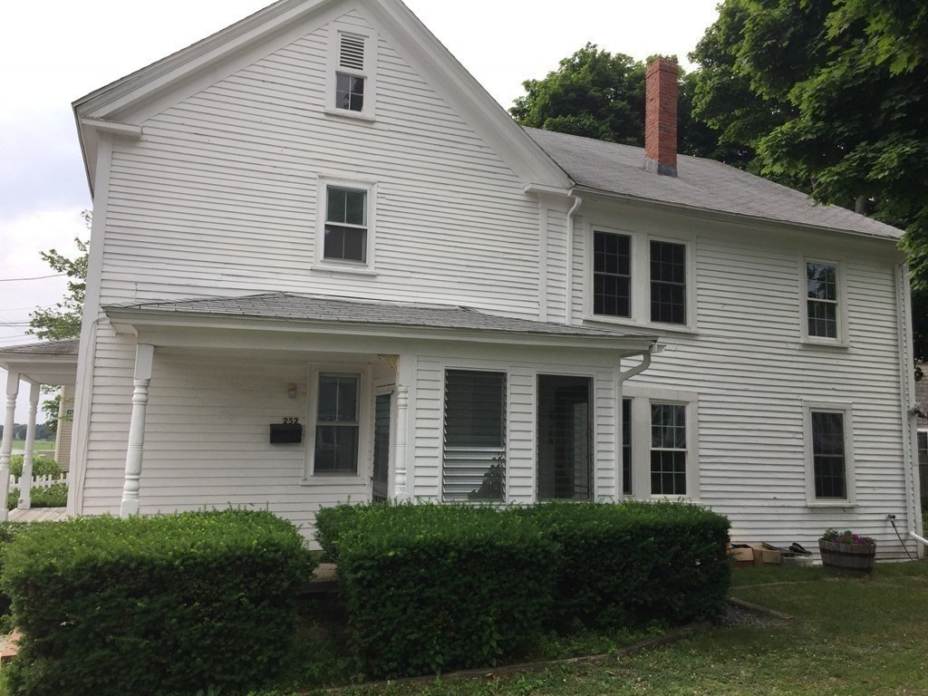 252 Water St 0