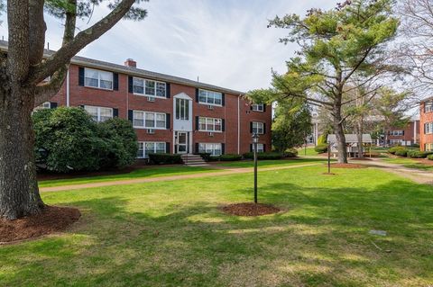 4 Tara Dr 9 Weymouth MA 02188