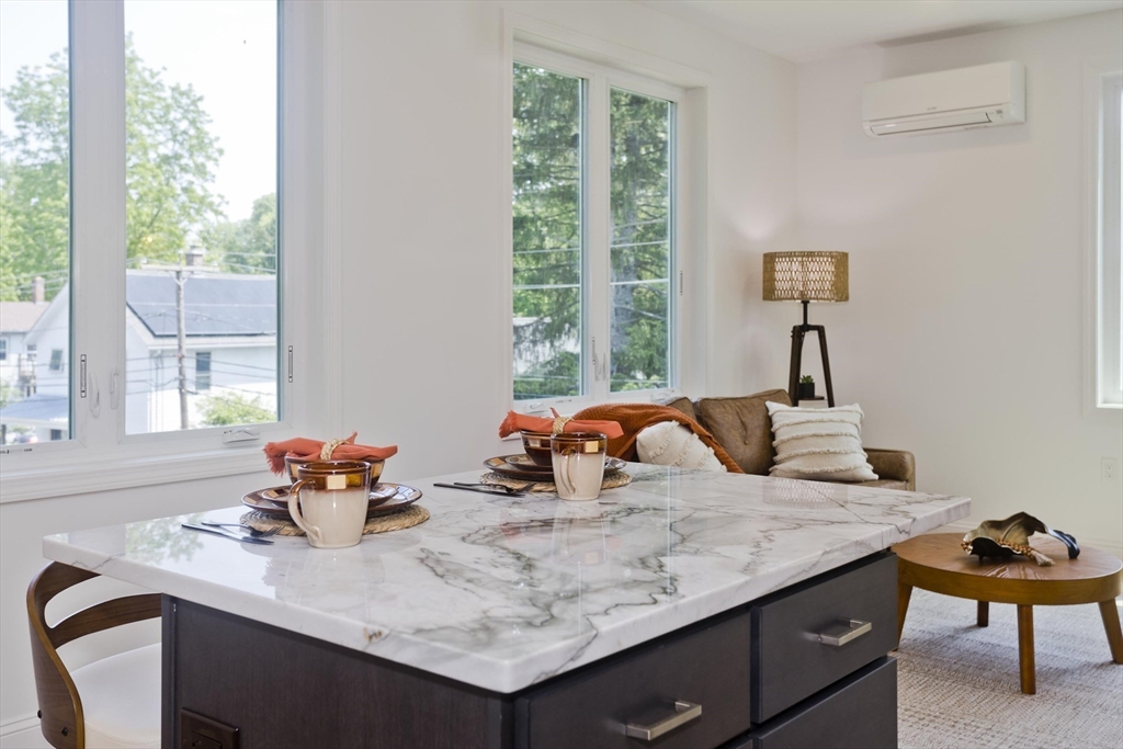 107 Williams Street 3c