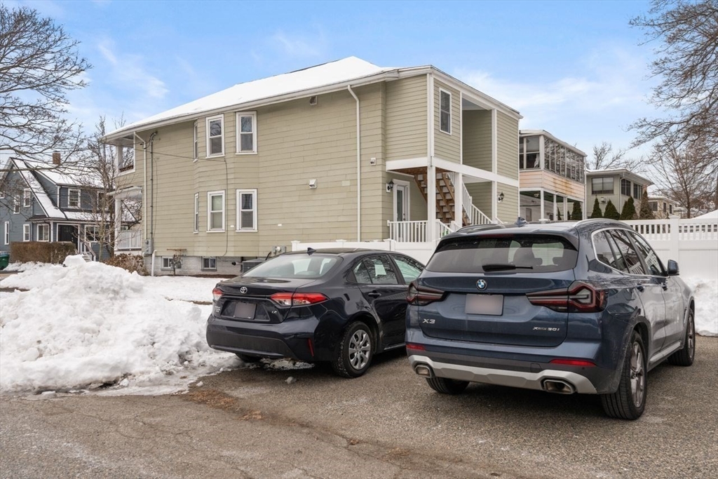 56 Woodrow Ave 2