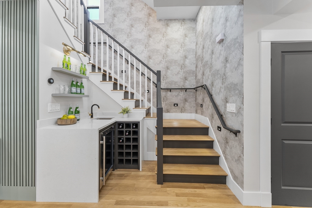 34 Walker St