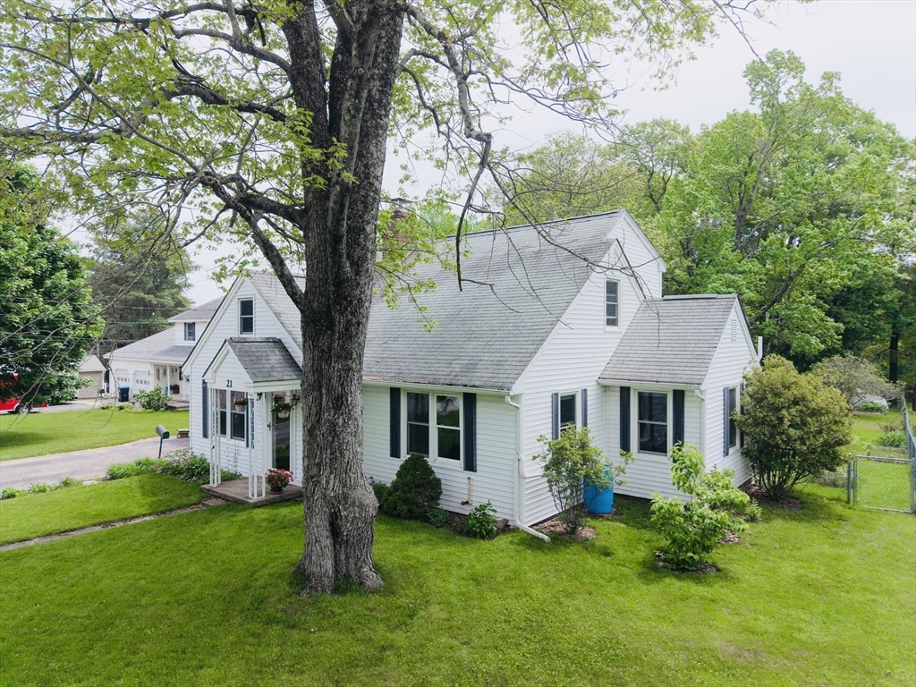 21 Eaton Pl